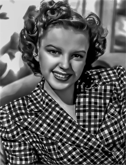 An image of Judy Garland by Flybynight