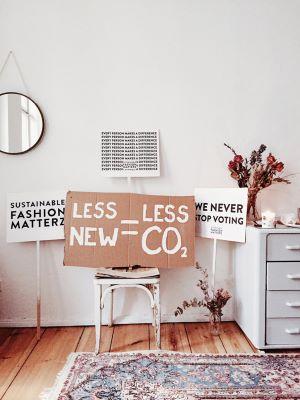 a room that says less new = less co2